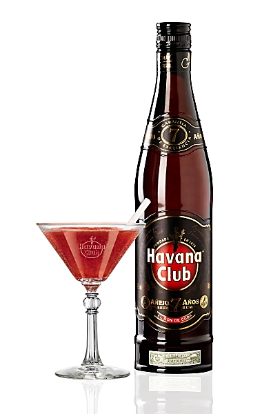 Jahodové daiquiri Míchání koktejlů